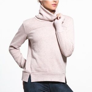 ALO Yoga Haze Long Sleeve Sweatshirt